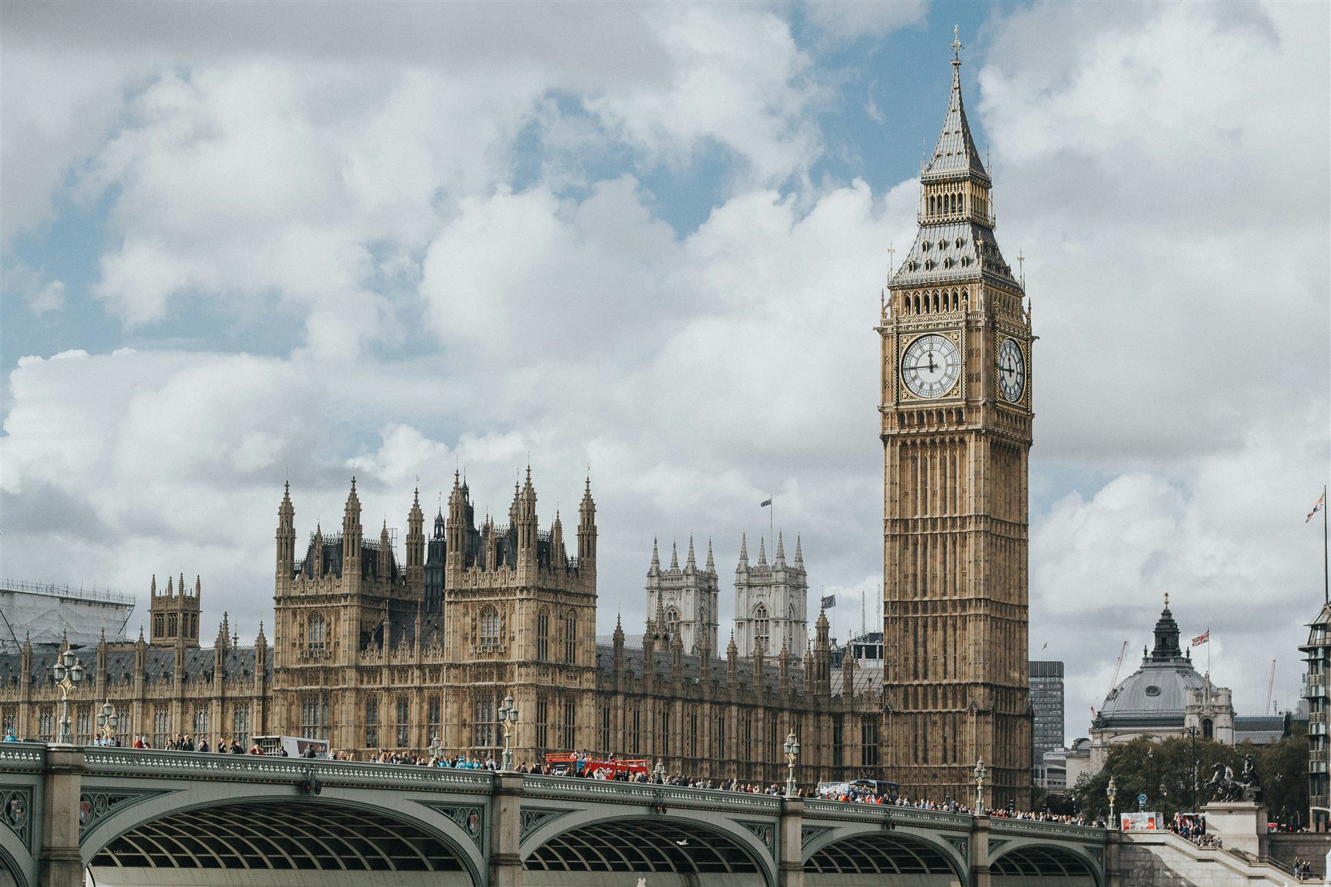 Cyber Essentials certification for UK government and defence suppliers - mandatory prerequisite for DCC Level 0 assessed against Def Stan 05-138 by Vincent Cyber Defence